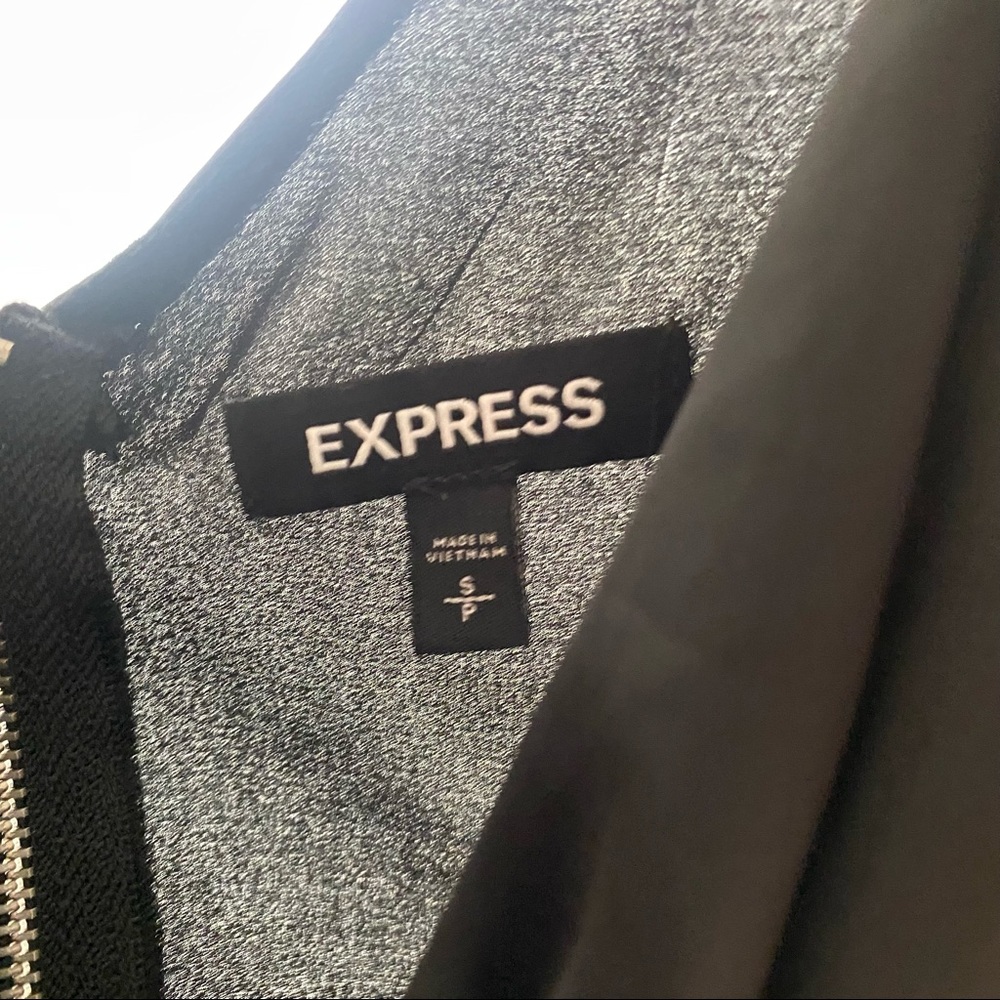 Express Top - Picture 6 of 9